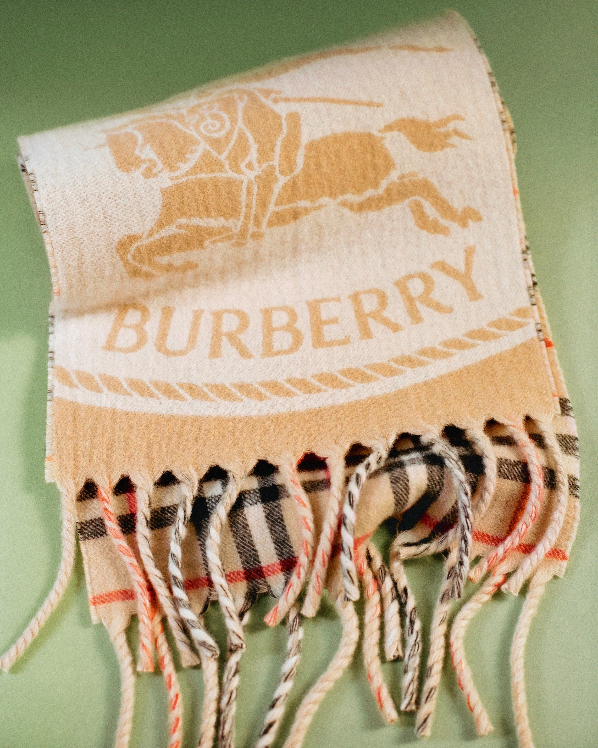Burberry Celebrates Its Iconic Check Scarf — SSI Life